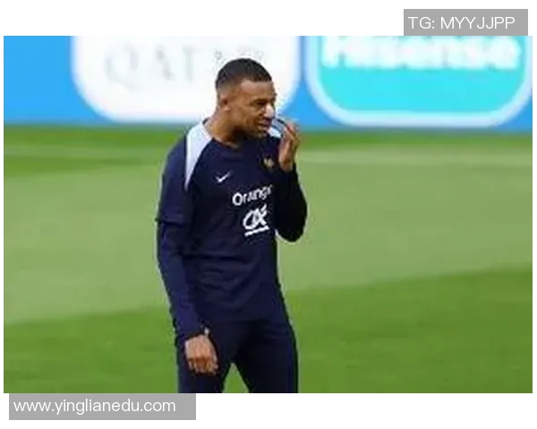 法国足球10号明星的年龄揭秘与职业生涯回顾